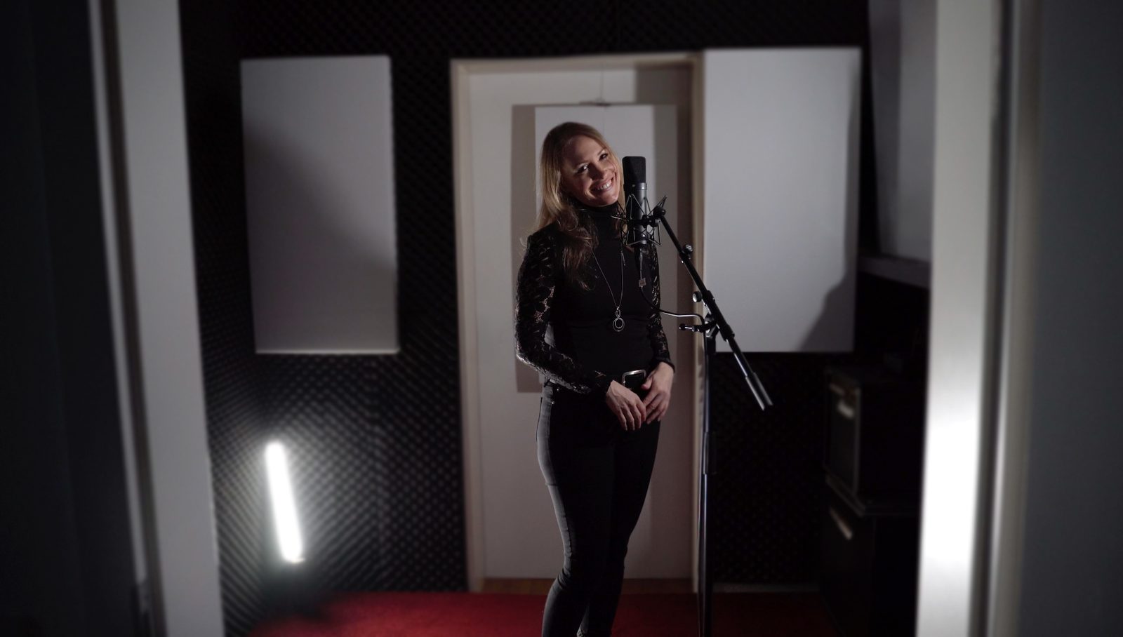 Kathrin Dreher – Seensucht Gesang und Gitarre im Studio